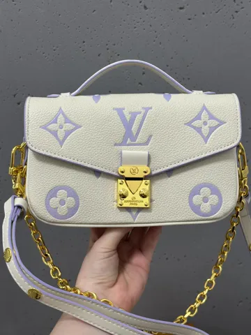 Louis Vuitton Pochette Metis East West Latte Bubble Tea With Wallet and Key Case